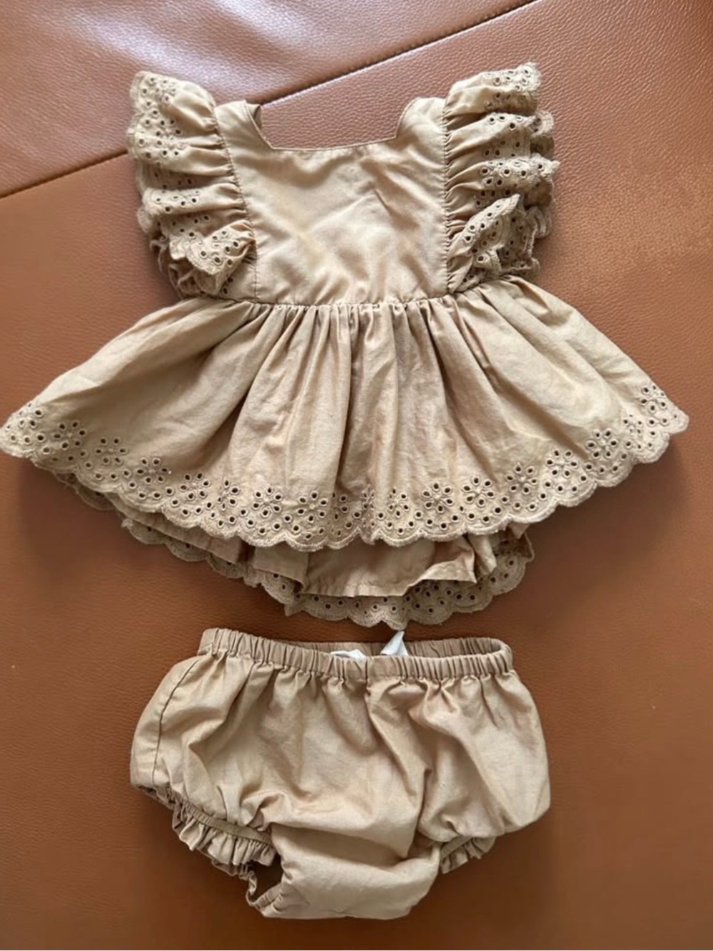 Baby Gap 2 set piece